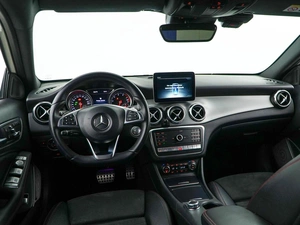 Внедорожник Mercedes-benz GLA-класс 2017 года, 2429050 рублей, Москва