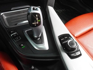 Седан BMW 3 серия 2015 года, 1819000 рублей, Воронеж