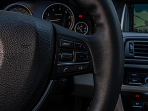 Седан BMW 5 серия 2013 года, 1448000 рублей, Краснодар