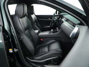 Седан Jaguar XF 2021 года, 4745055 рублей, Москва