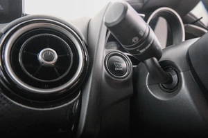 Хетчбэк Mazda Demio 2019 года, 1329000 рублей, Красноярск