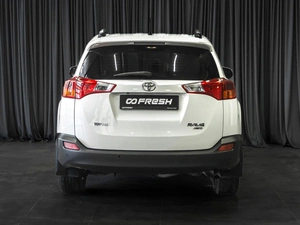 Внедорожник Toyota RAV4 2014 года, 2299000 рублей, Тюмень