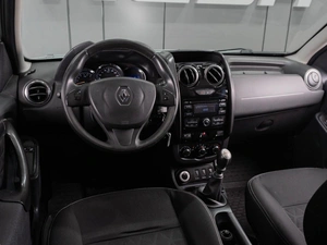 Внедорожник Renault Duster 2015 года, 1125000 рублей, Тюмень