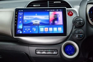 Хетчбэк Honda Fit 2011 года, 797000 рублей, Красноярск