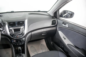 Седан Hyundai Solaris 2016 года, 1229000 рублей, Пермь