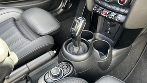 Кабриолет MINI Cooper S 2023 года, 5579000 рублей, Красноярск