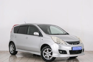 Хетчбэк Nissan Note 2011 года, 689000 рублей, Красноярск
