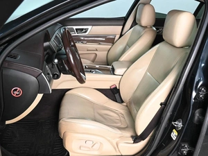 Седан Jaguar XF 2011 года, 1379000 рублей, Аксай