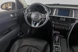 Седан Kia Optima 2019 года, 1909000 рублей, Пермь