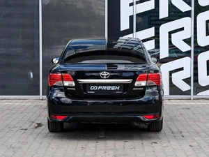 Седан Toyota Avensis 2012 года, 1370000 рублей, Краснодар