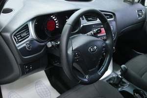 Хетчбэк Kia Ceed 2012 года, 918000 рублей, Солонцы