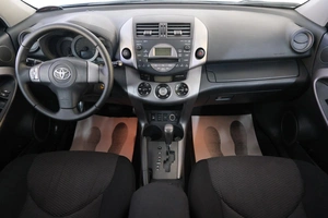 Внедорожник Toyota RAV4 2006 года, 1099000 рублей, Омск