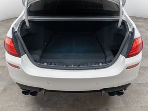 Седан BMW 5 серия 2012 года, 1750000 рублей, Красноярск