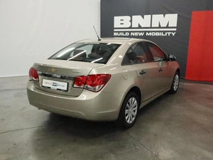 Седан Chevrolet Cruze 2011 года, 990000 рублей, Курск