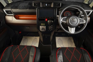 Хетчбэк Toyota Tank 2019 года, 1299000 рублей, Тюмень