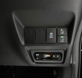 Минивэн Honda Stepwgn Spada 2018 года, 1997000 рублей, Красноярск