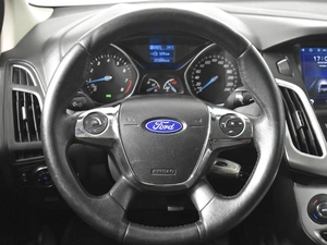 Хетчбэк Ford Focus 2012 года, 719900 рублей, Казань