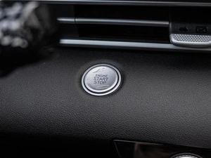 Седан Hyundai Elantra 2023 года, 2220000 рублей, Краснодар