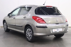 Хэтчбек Peugeot 308 2010 года, 420000 рублей, Брянск