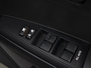 Универсал Toyota Corolla Fielder 2018 года, 1450000 рублей, Омск