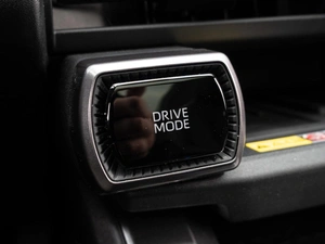 Внедорожник Toyota RAV4 2026 года, 5050000 рублей, Краснодар