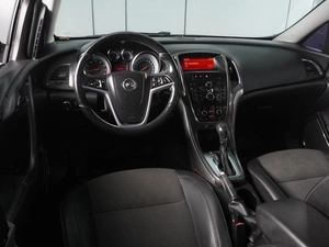 Хетчбэк Opel Astra 2011 года, 998000 рублей, Минеральные Воды