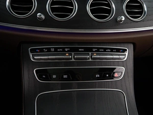 Седан Mercedes-benz E-класс 2022 года, 4449999 рублей, Москва