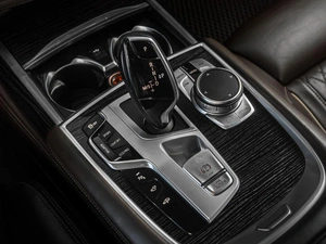 Седан BMW 7 серия 2019 года, 6177000 рублей, Тюмень