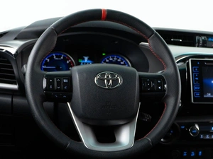 Пикап Toyota Hilux 2015 года, 3498999 рублей, Москва