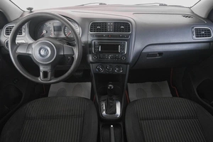 Седан Volkswagen Polo 2011 года, 709000 рублей, Кемерово