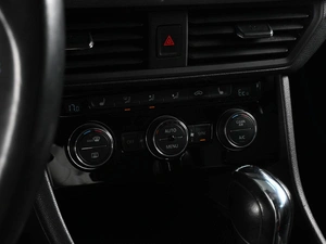 Седан Volkswagen e-Bora 2019 года, 1849000 рублей, Аксай
