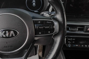 Седан Kia K5 2021 года, 3019000 рублей, Челябинск