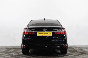 Седан Toyota Camry 2015 года, 2149000 рублей, Сургут