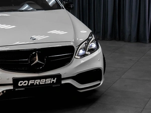 Седан Mercedes-benz E-класс 2014 года, 2269000 рублей, Тюмень