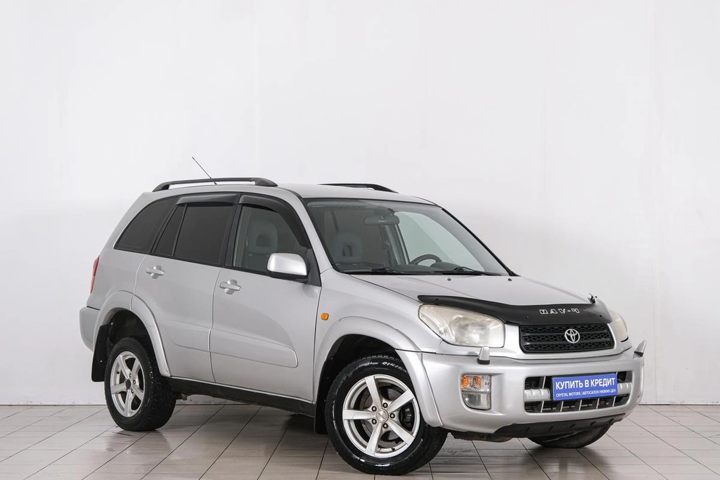 Внедорожник Toyota RAV4 2003 года, 899000 рублей, Красноярск