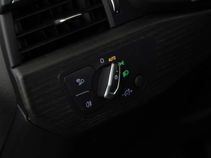 Седан Audi A4 2018 года, 2449050 рублей, Москва