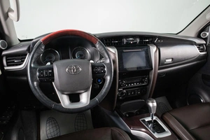 Внедорожник Toyota Fortuner 2017 года, 2939000 рублей, Сургут