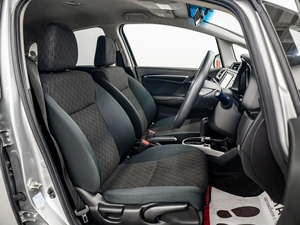 Хетчбэк Honda Fit 2014 года, 1020000 рублей, Красноярск