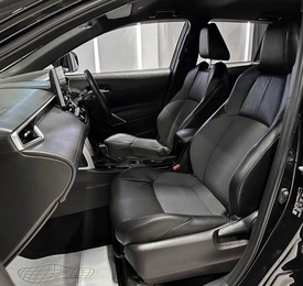 Внедорожник Toyota Corolla Cross 2021 года, 2697000 рублей, Красноярск