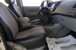 Пикап Toyota Hilux 2010 года, 2099000 рублей, Омск