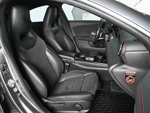 Седан Mercedes-benz CLA-класс 2019 года, 2835000 рублей, Ростов-на-Дону