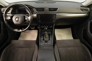 Лифтбек Skoda Superb 2022 года, 3329000 рублей, Челябинск