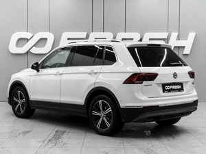 Внедорожник Volkswagen Tiguan 2017 года, 2699000 рублей, Ростов-на-Дону