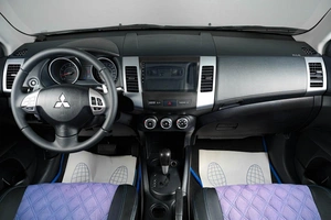 Внедорожник Mitsubishi Outlander 2011 года, 1099000 рублей, Тюмень