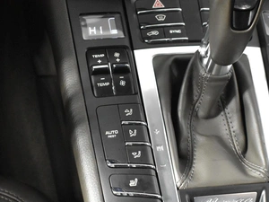 Внедорожник Porsche Macan S 2016 года, 3567300 рублей, Казань