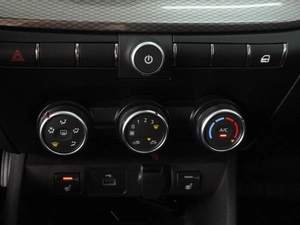 Седан ВАЗ (LADA) Vesta 2024 года, 1499000 рублей, Красный Пахарь