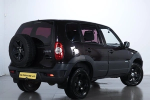 Внедорожник Chevrolet Niva 2015 года, 689000 рублей, Челябинск