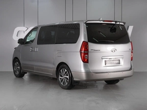Минивэн Hyundai Grand Starex 2020 года, 4259000 рублей, Красный Пахарь