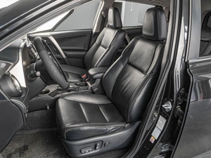 Внедорожник Toyota RAV4 2015 года, 2459000 рублей, Тюмень