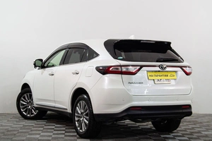 Внедорожник Toyota Harrier 2018 года, 2959000 рублей, Сургут